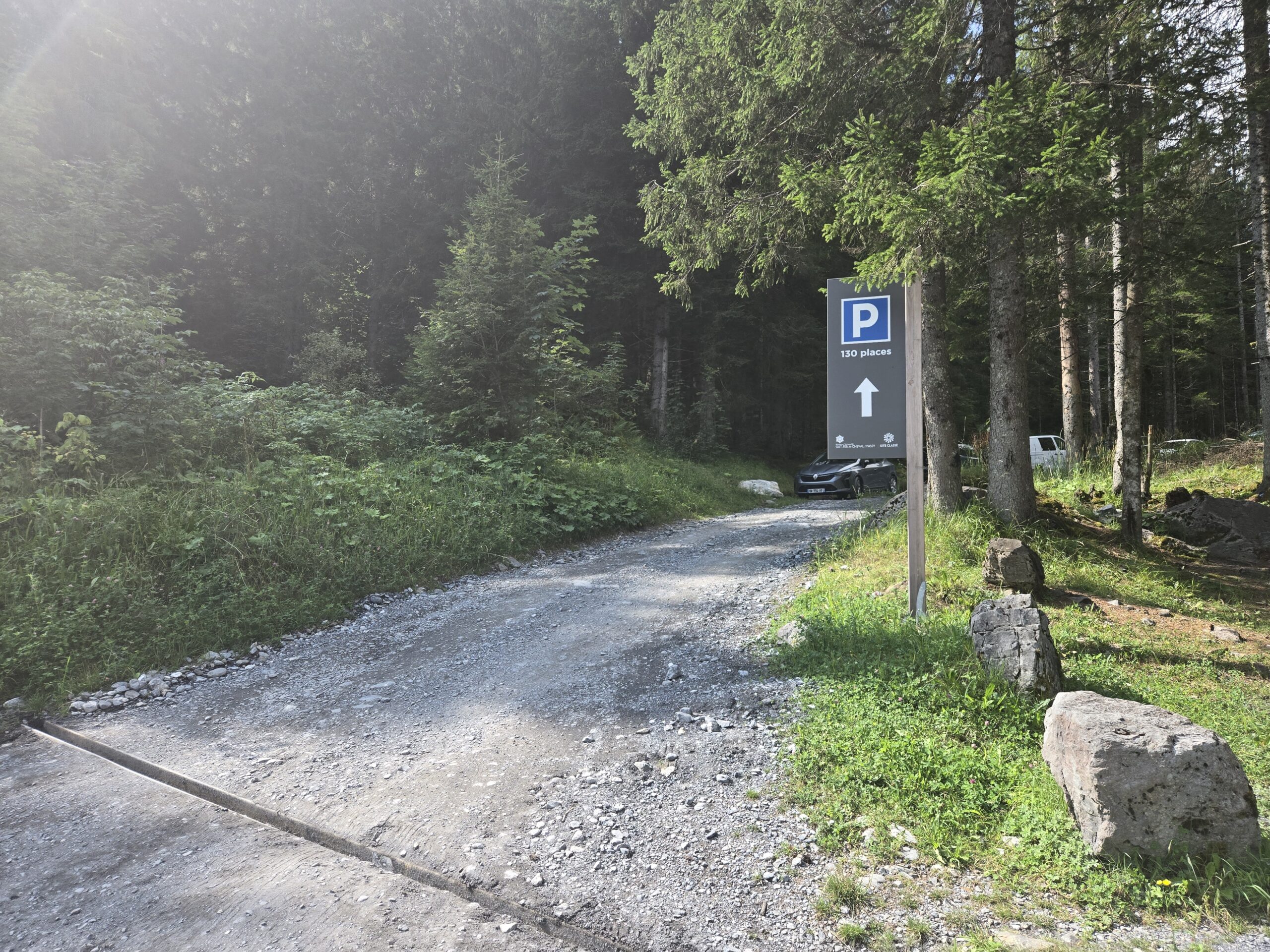 Parking du Lignon : départ de randonnées