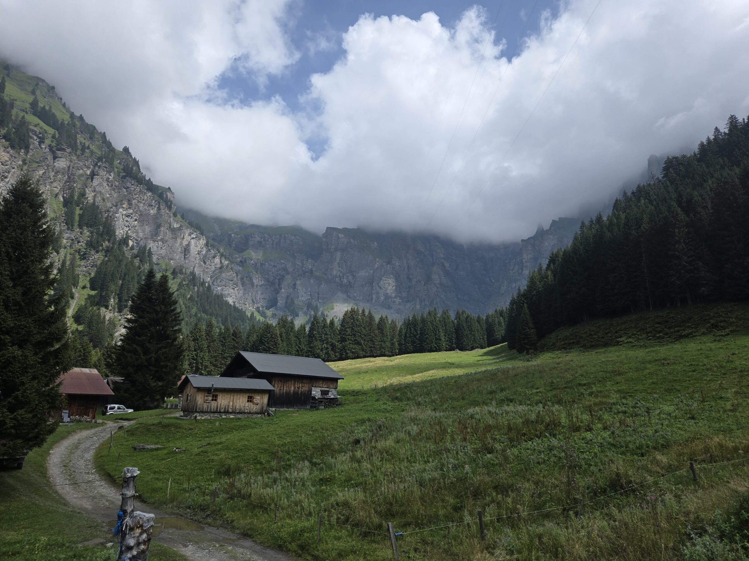 Le Cirque des Fonts depuis les Chalets des Fonds